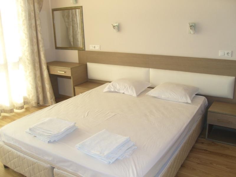 Pomorie Bay Aparthotel Habitación foto